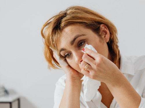 ¿Cómo impacta el desamor en tu salud física? Lo que dice la ciencia (y lo que siente el cuerpo)